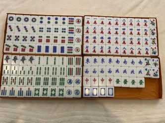 Full Sized Mahjong Set