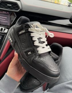LV trainer shoe
