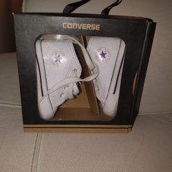 Converse Crib Shoes Size  1
