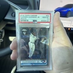 Vladimir Guerrero jr PSA 10 rookie card
