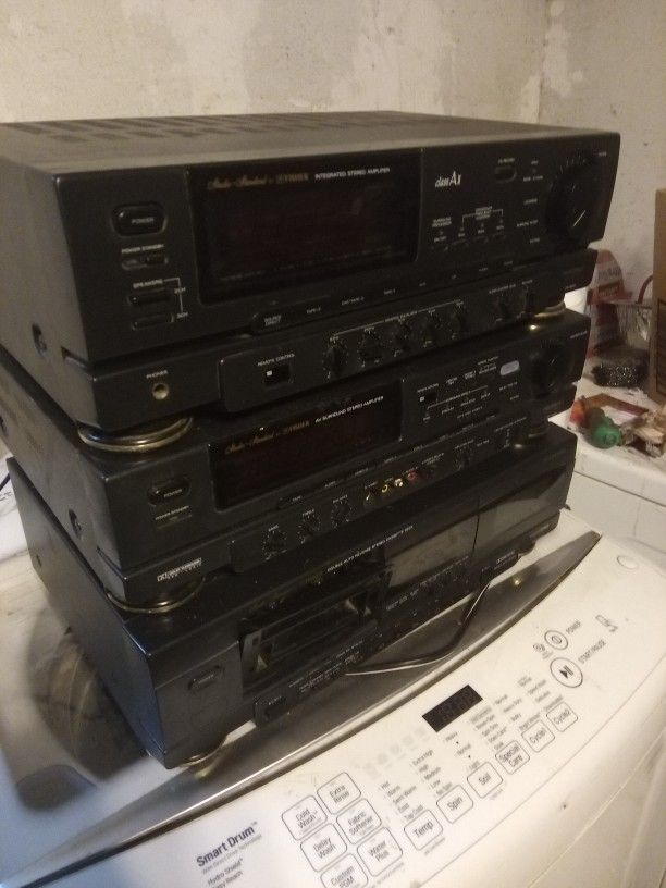 Fisher Stereo Cassette Player AM FM Radio CD Changer