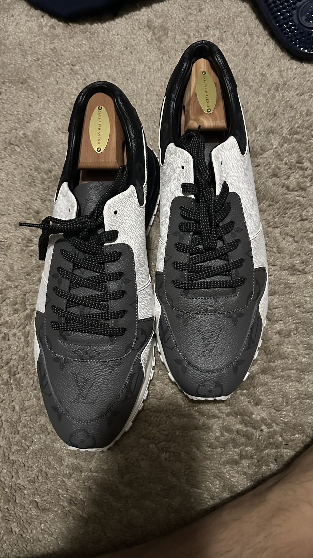 Louis Vuitton Sneakers