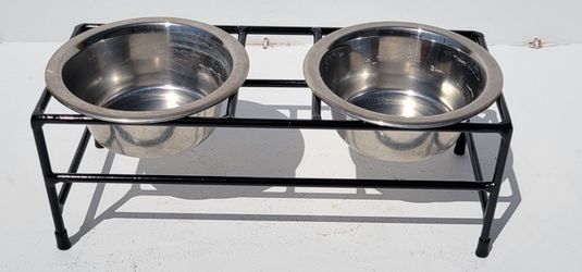 Pet Feeding Bowls