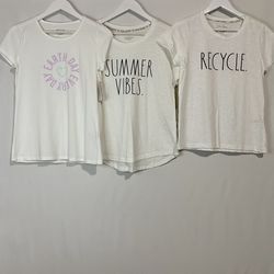 Bundle of Women’s Tee Shirts Rae Dunn & Philosophy Recycle Summer Vibes Size Med