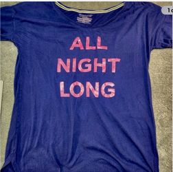LIKE NEW VICTORIA SECRET NIGHT SHIRT SIZE M
