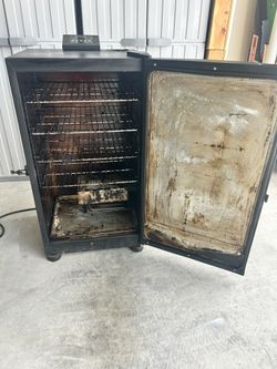 Masterbuilt Electric Smoker
