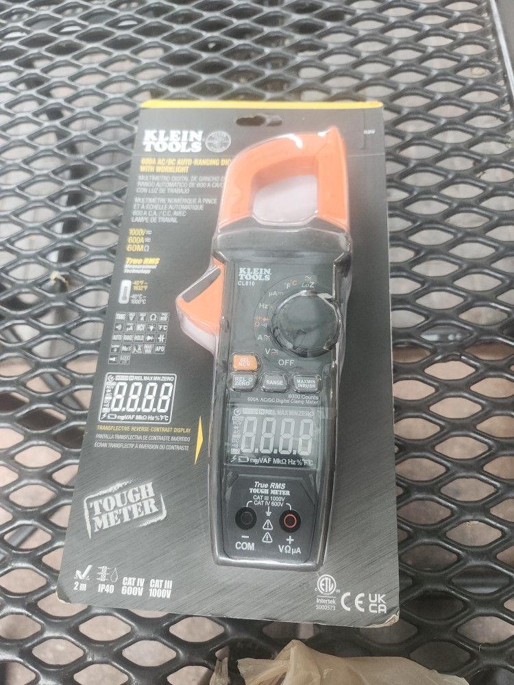 Klein Tools CL600 Digital Clamp Meter