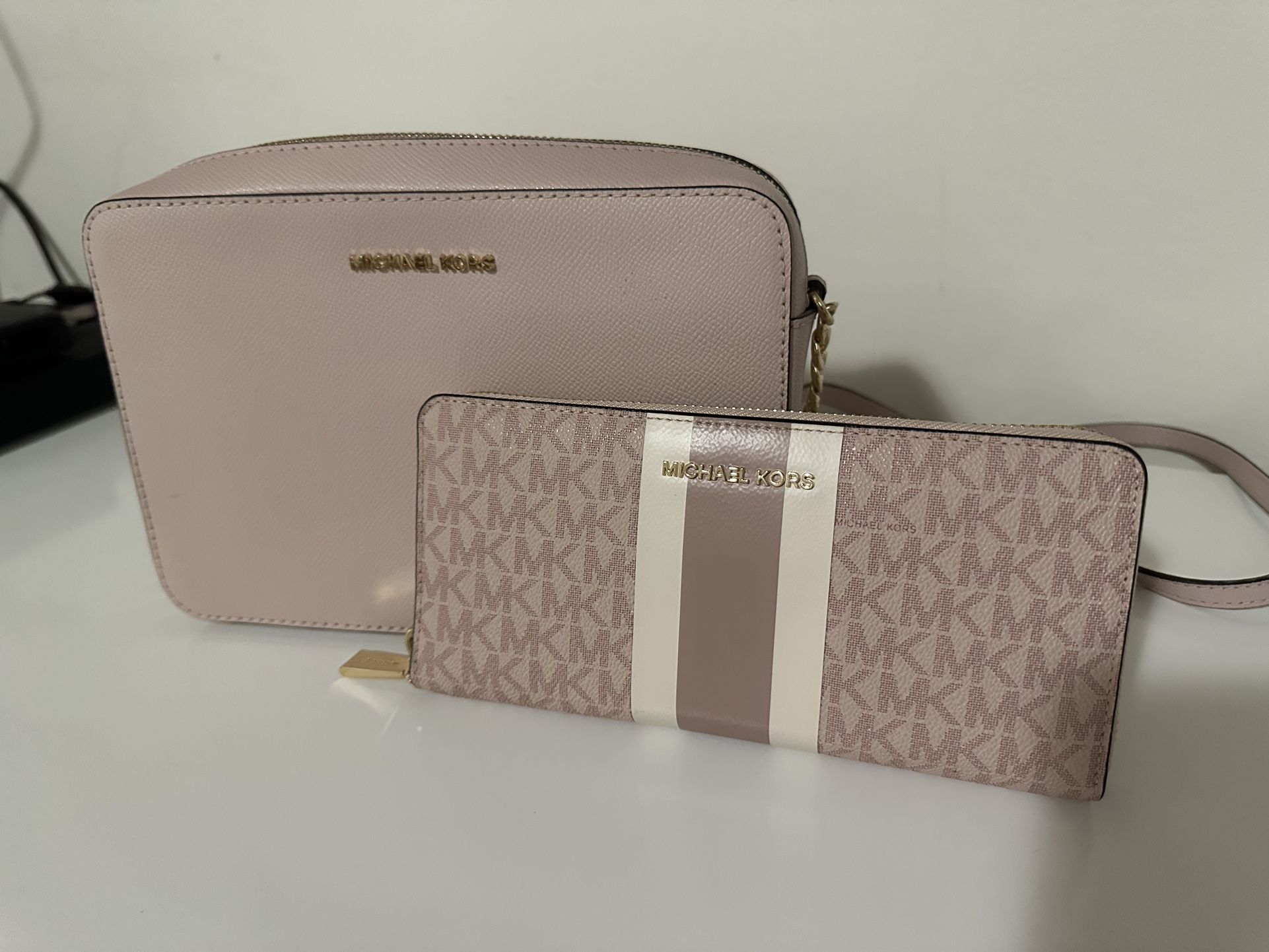 Michael Kors crossbody and wallet
