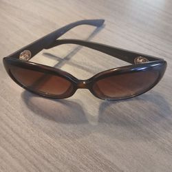 Gucci Sun Glasses CLASSIC Gucci interlocking G