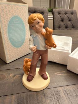 AVON “Best Friends” Porcelain Figurine