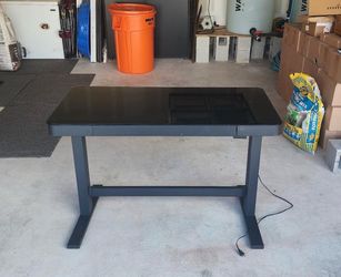 [Used] Tresanti Geller 47" Adjustable Height Standing Desk – Black