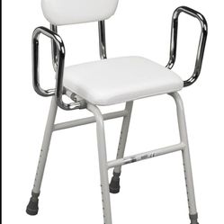 Adjustable stool.          25 dollars