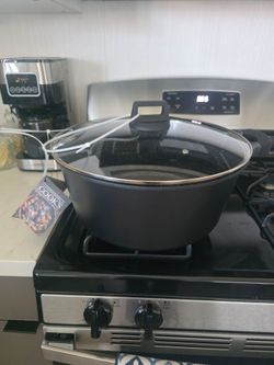 Cook's Nonstick Pot with Glass Lid