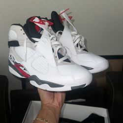 Bugs Bunny 8 (size 9.5)