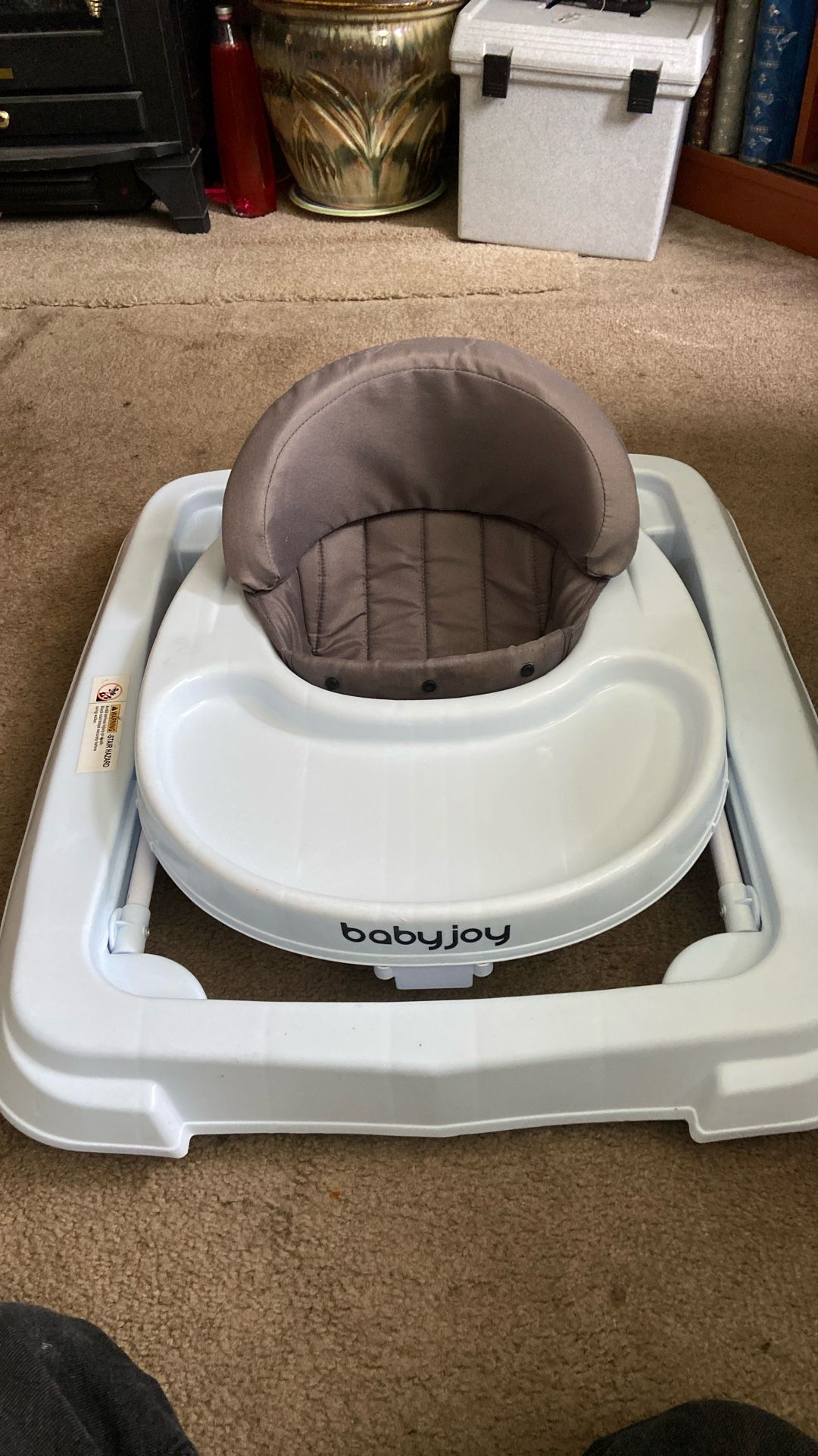 Baby Joy  Walker Price 19$. Pick Up.  E.  72.  and Grand. View.  Tacoma 