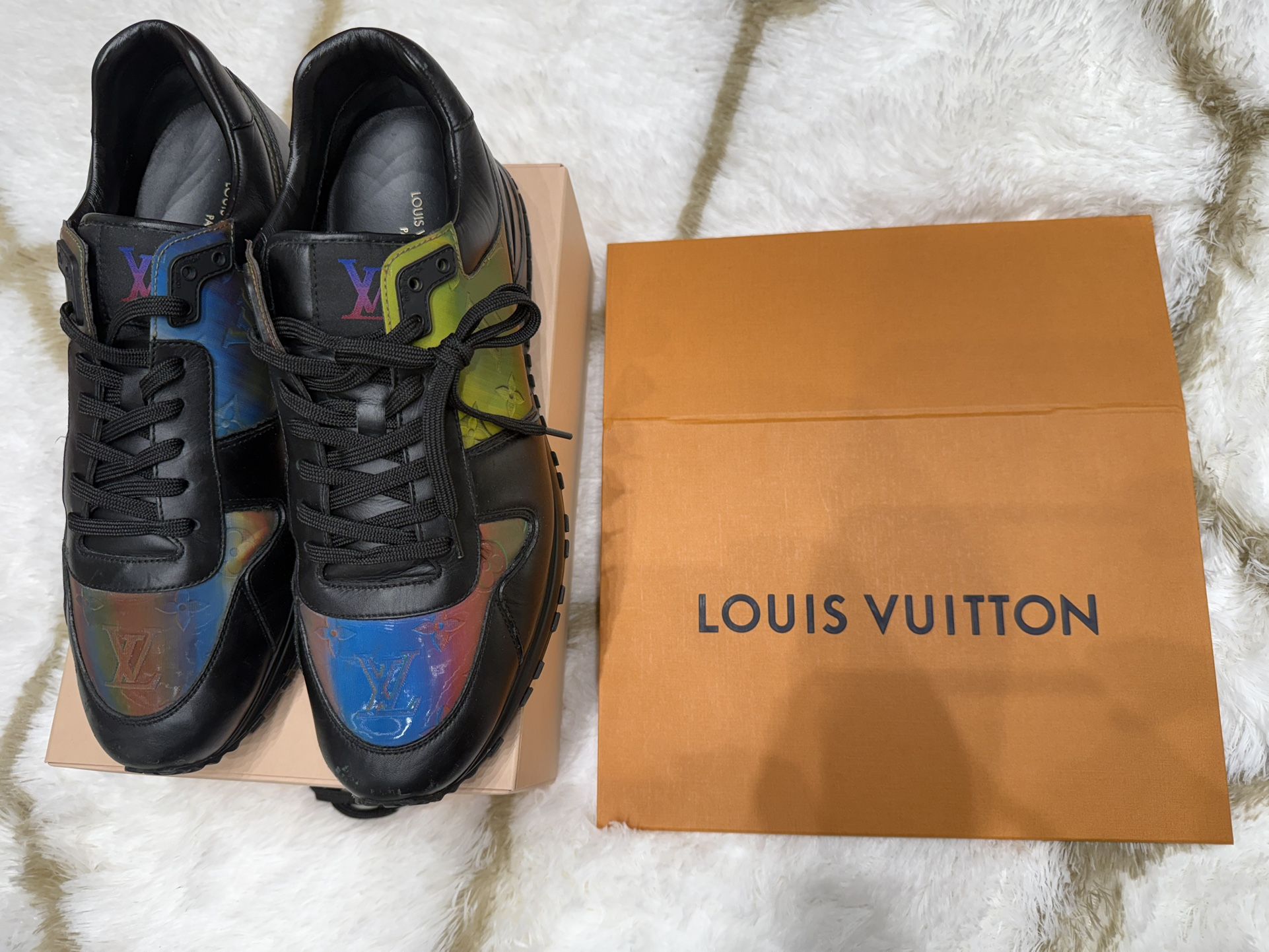 Louis Vuitton Runner Shoes Size 9
