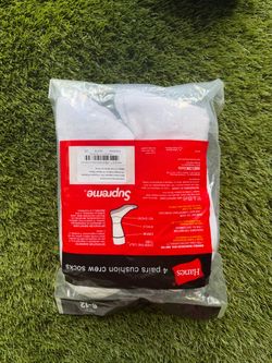 Supreme socks