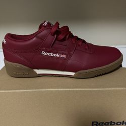 Reebok Size 8.5 Brand New Sneakers