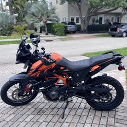 KTM Duke 390 Adventure 