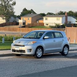 2010 Scion xD