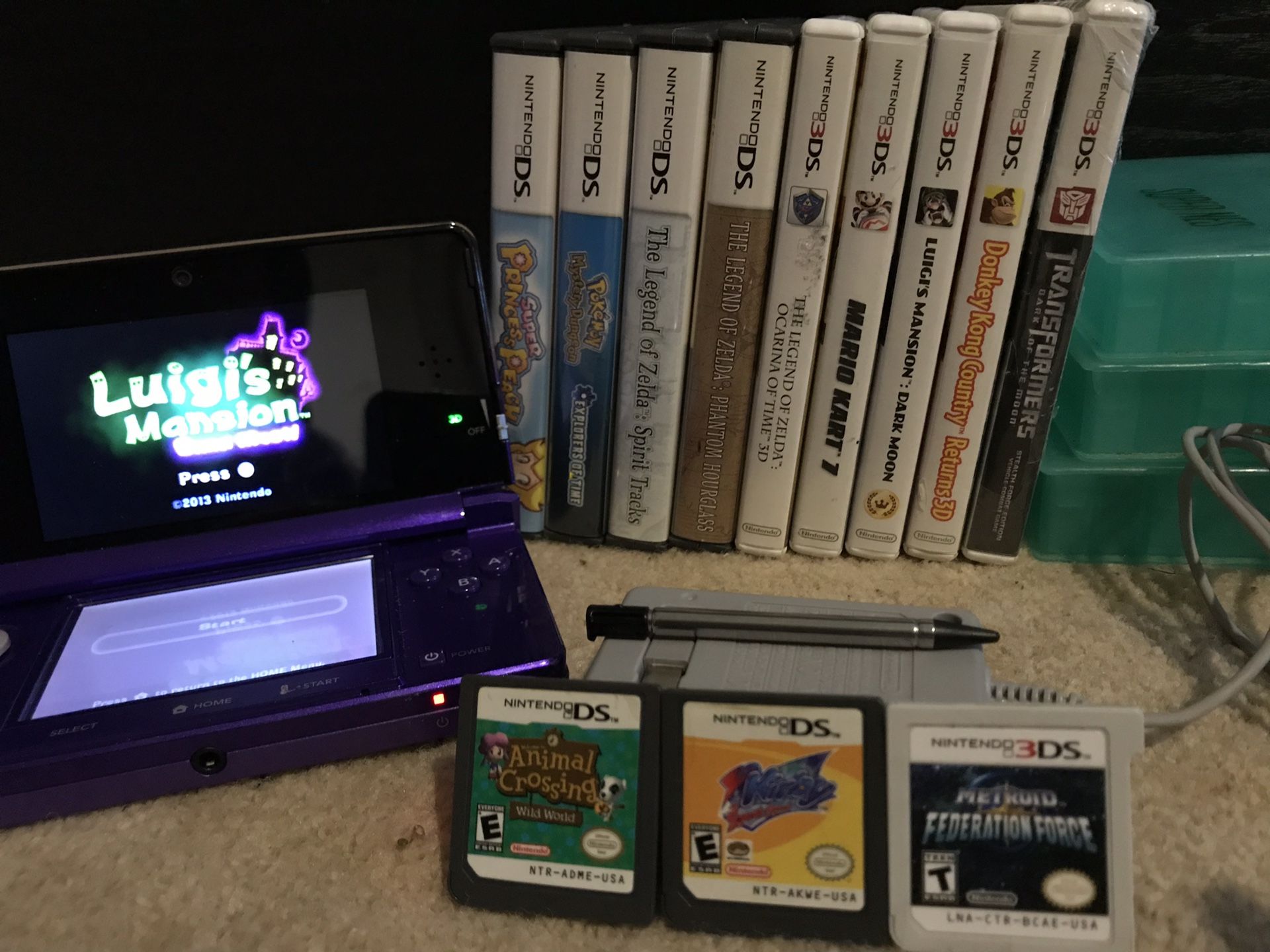 Nintendo Purple 3Ds w/ games