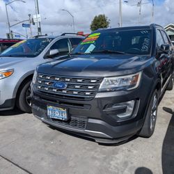 2017 Ford Explorer 