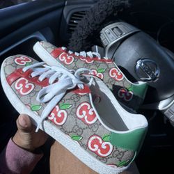 Gucci Shoes 