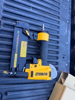 Dewalt 18 gage nailer