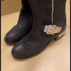 Vince Camuto Boots size 7 