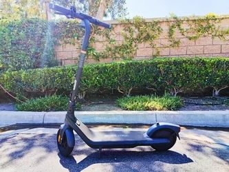 Segway Ninebot Electric Kick Scooter c2 pro