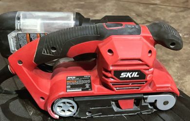 Almost new Skil belt sander $35