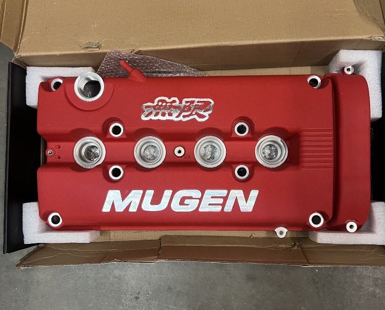 Brand new in box Mugen Style valve cover Red
