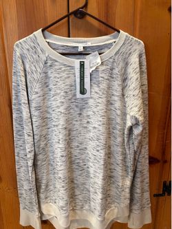 Brand New Women’s XL Thread for Thought sweatshirt