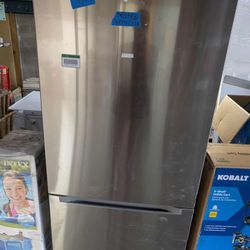 Vissani Refrigerator 