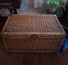 Large Wicker Storage Trunk with Brass Latch