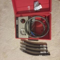 Snap-on Mt324 Cylinder Leak Detector With Adapters 