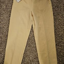 Butter 🧈 Yellow ZARA Pants Size Small 