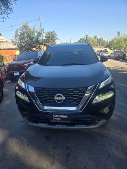 Nissan Rogue sv