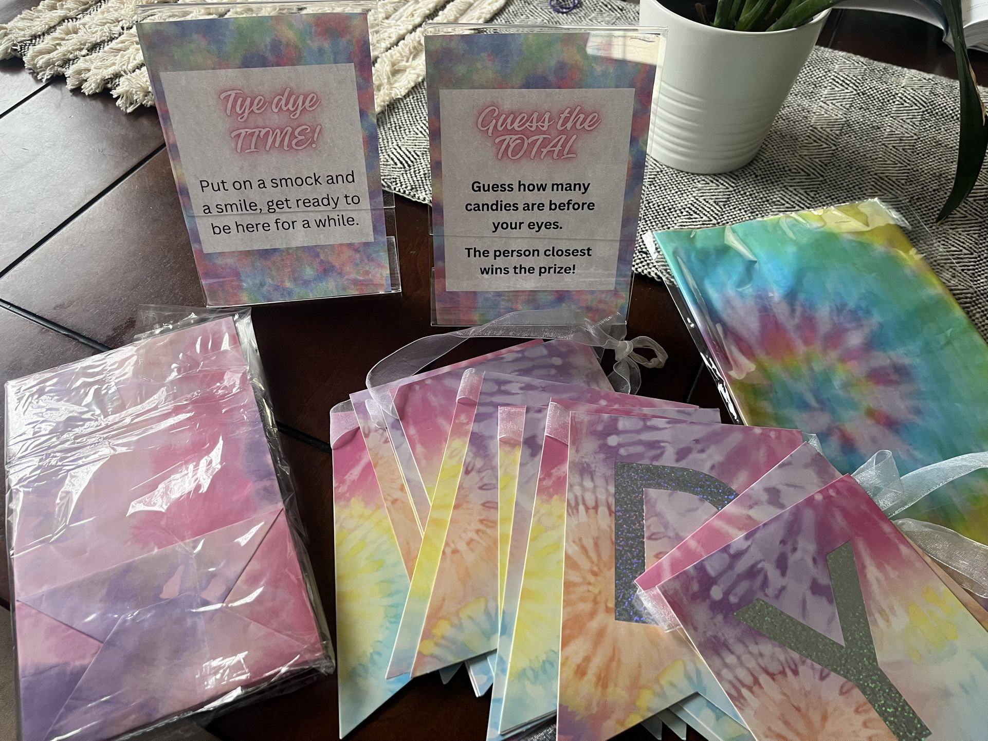 The Dye Party Theme Supplies