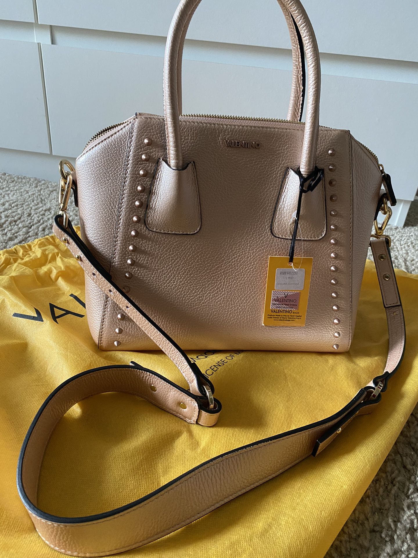 Valentino Bag for Sale in San Diego, CA OfferUp