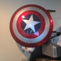 SHIELD CAPTAIN  AMERICA 