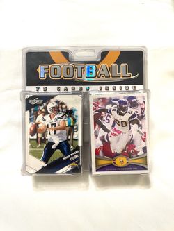 Mint condition sealed in package Topps & Score 75 count football trading cards.