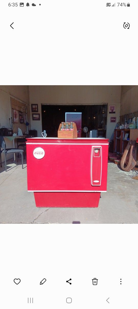 Coke Machine