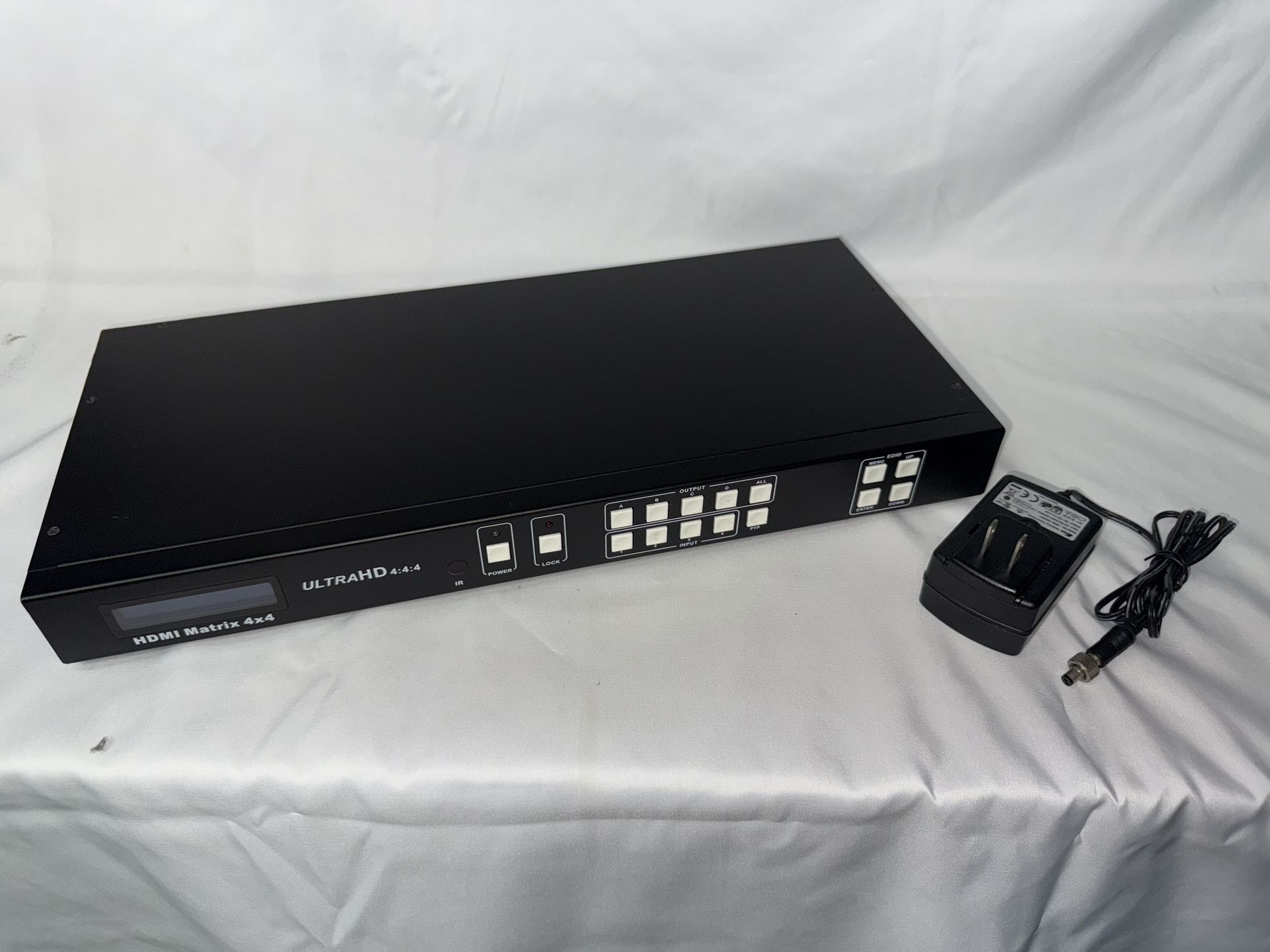 Monoprice Blackbird 4K HDMI2.0 Matrix Switcher