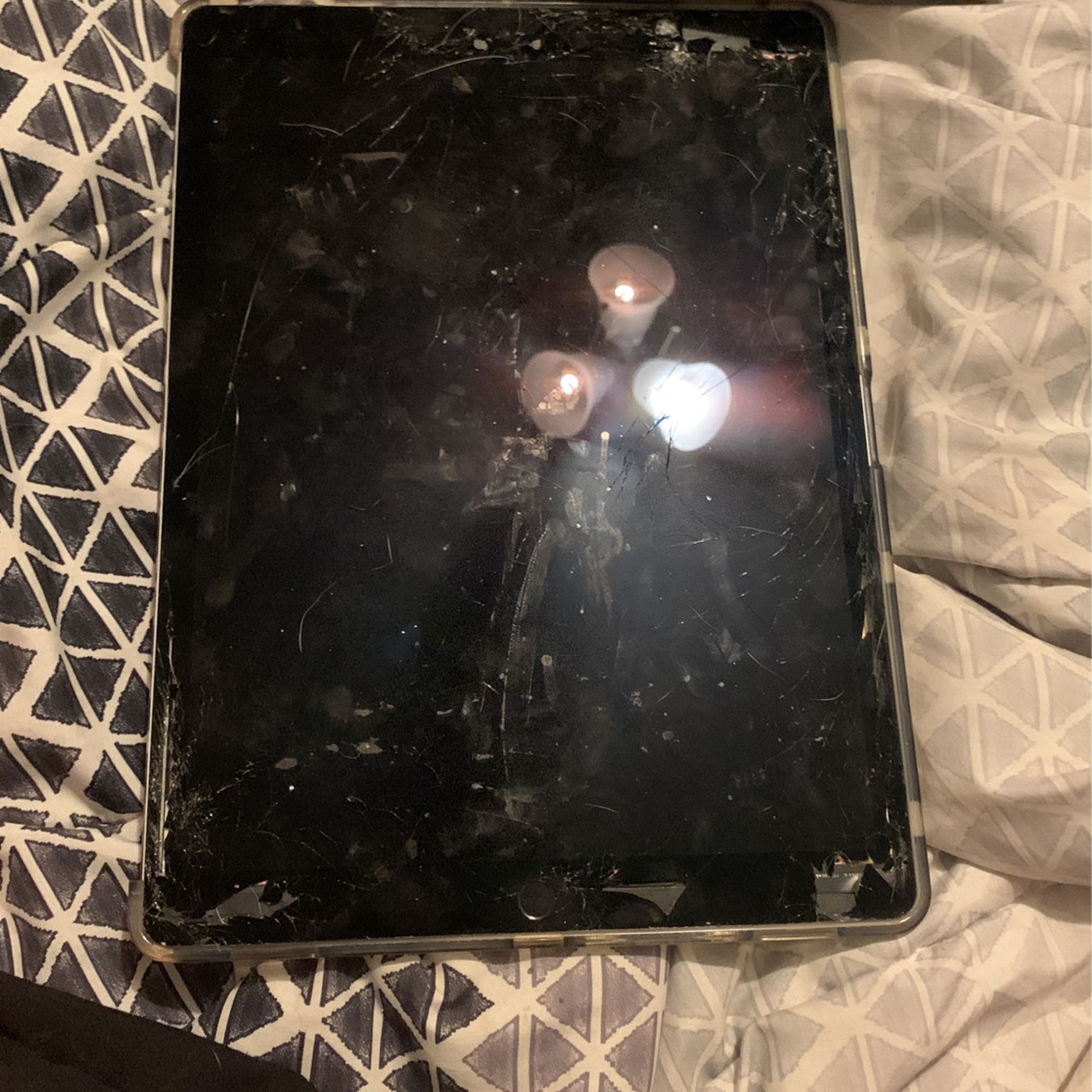 I Pad Pro 12 Inch Broken Screen