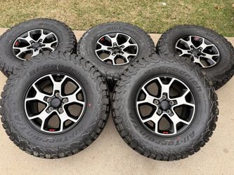 5x Jeep Wrangler Gladiator Wheels And Tires Brand New JK JL JT 285/70/17 BFG K02