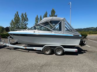 1992 Reinell 21.5 cuddy cabin