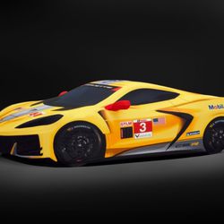 20-24 C8 Car Cover in Yellow with Fully Rendered Corvette C8.R