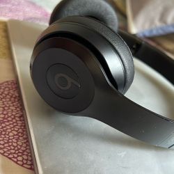 Beats Solo 3 headphones