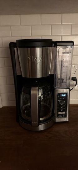 Nearly brand new ninja coffee maker